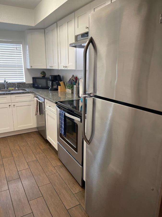 Beautiful Bright & Sparkling 2Bed 1Bath Beach Retreat - Unit 212 Коко Бийч Екстериор снимка